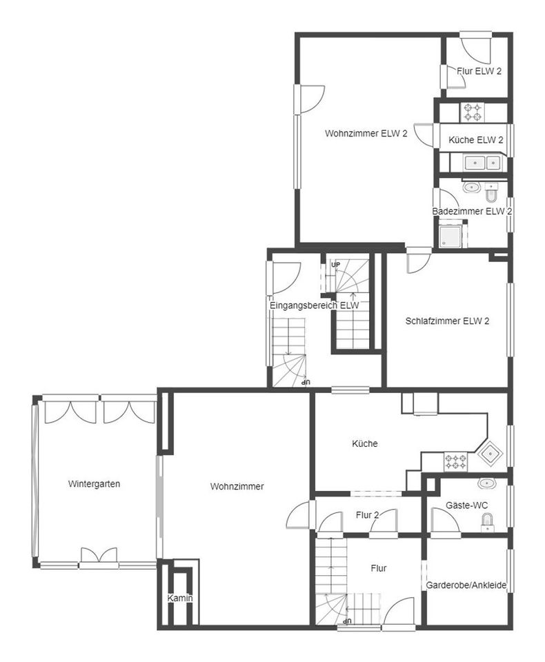 Ein- bis Zweifamilienhaus mit bis zu zwei Einliegerwohnungen und großem Garten in Nienhagen in Nienhagen