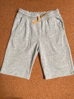 Shorts / Bermudas / kurze Sweat Hose Gr. 146 v. H&M Niedersachsen - Ilsede Vorschau
