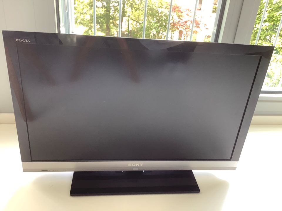 Sony Bravia LED TV KDL-32EX717 mit Fernbedienung + Anleitung in Erfurt