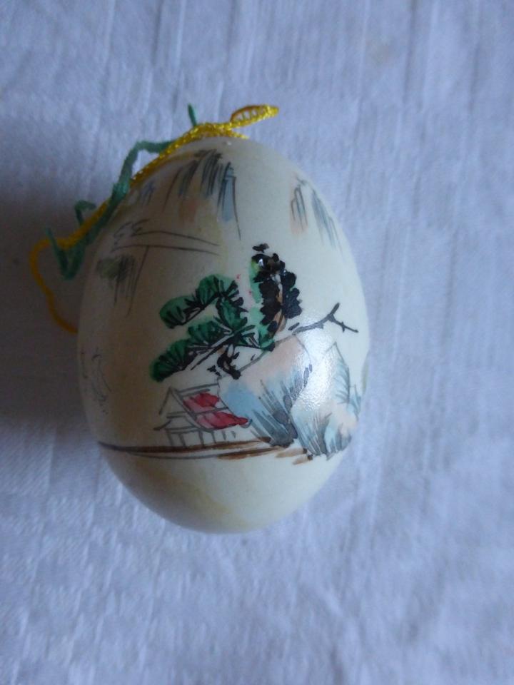 6 Ostereier zum Anhängen mit chinesischen Motiven, handbemalt in Schwerte