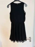 Lässiges schwarzes Kleid Gr. S von Vero Moda Neuhausen-Nymphenburg - Neuhausen Vorschau