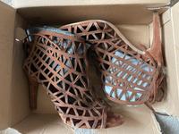 Zara Braune Riemen Sandalen Größe 39 München - Schwabing-West Vorschau
