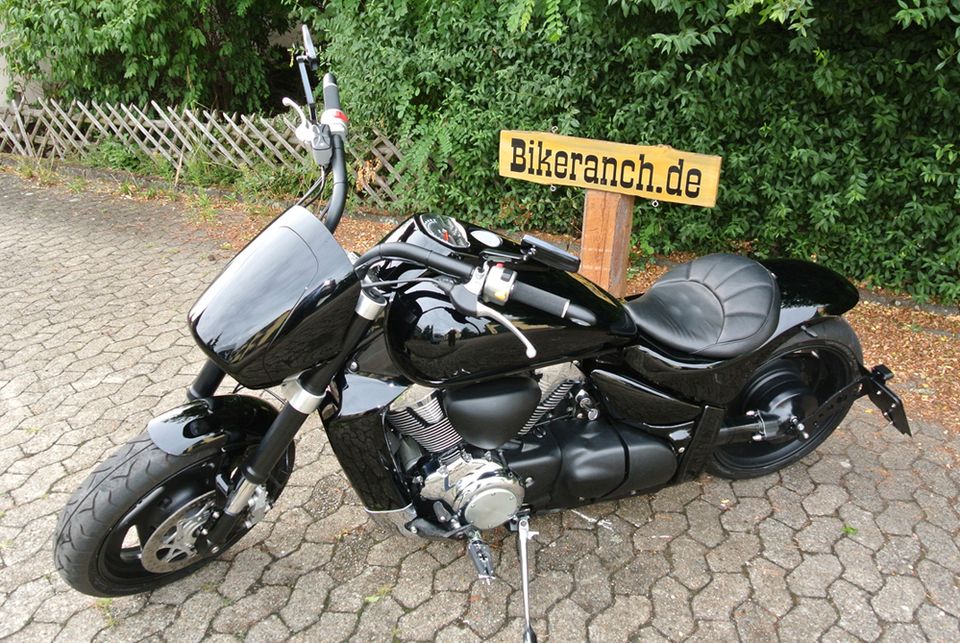 SALE: seitl. Kennzeichenhalter - Suzuki VZR 1800 Intruder M / Tüv in Süsel