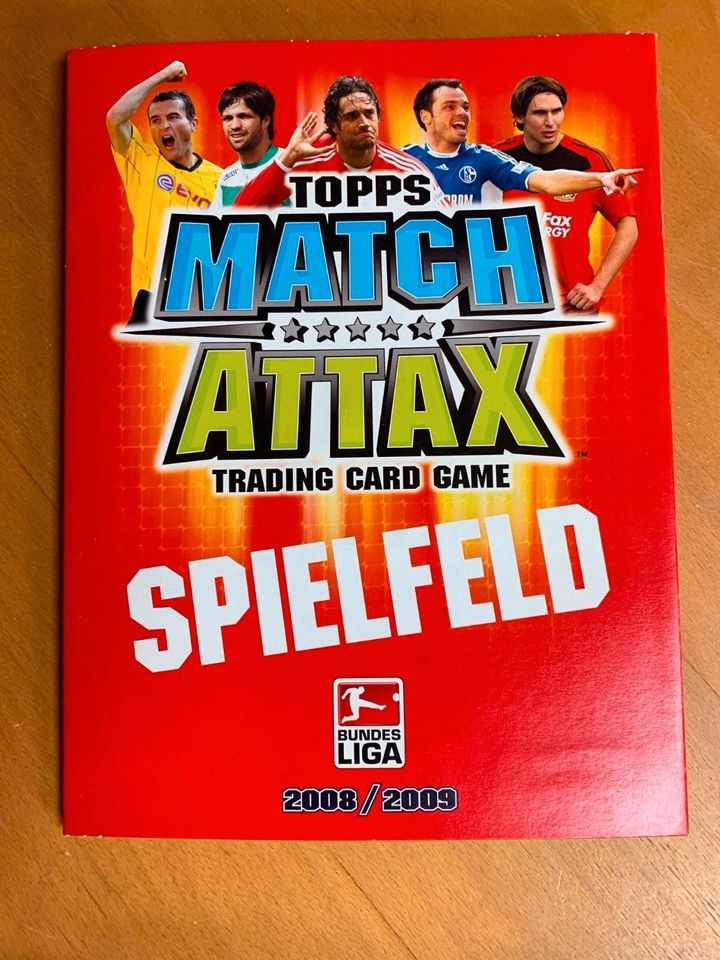 Topps Match Attax 2008/2009 Sammelmappe, Spielfeld, Box 2009/2010 in Guldental