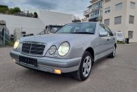 Mercedes-Benz E 200 Automatik Baden-Württemberg - Korntal-Münchingen Vorschau