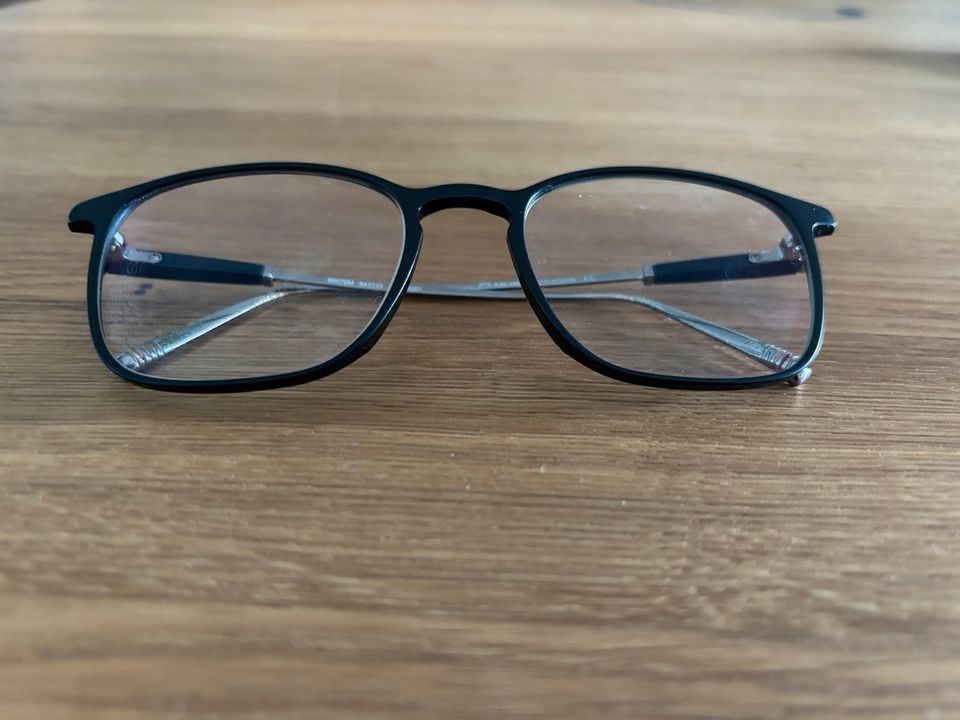 Brille schwarz in Lübbecke 