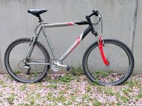 MERIDA Miami MTB leichtes Aluminium 26 Zoll Fahrrad, 27 Gänge München - Moosach Vorschau