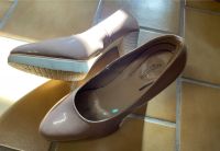 Neuwertig Pumps Lack High Heels Schuhe Nero Giardini beige 38 Baden-Württemberg - Haigerloch Vorschau