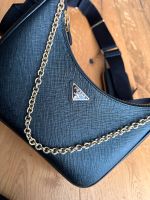 Prada Re-Edition 2005 Tasche aus Saffiano Bayern - Schwindegg Vorschau