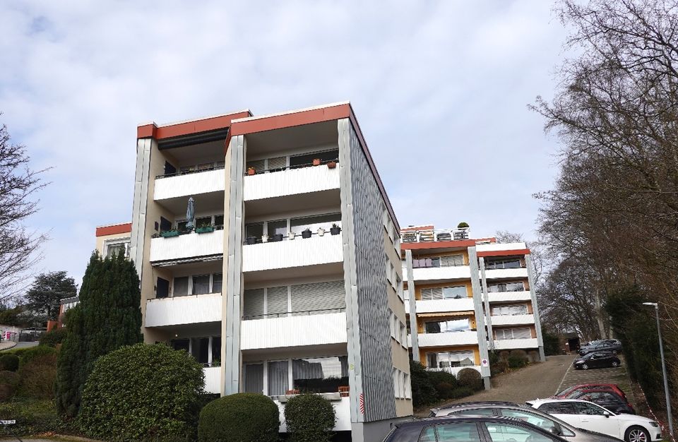 Ca. 81 m² große Eigentumswohnung mit zwei Bädern, Loggia und Garage in Herdecke- Ende in Herdecke