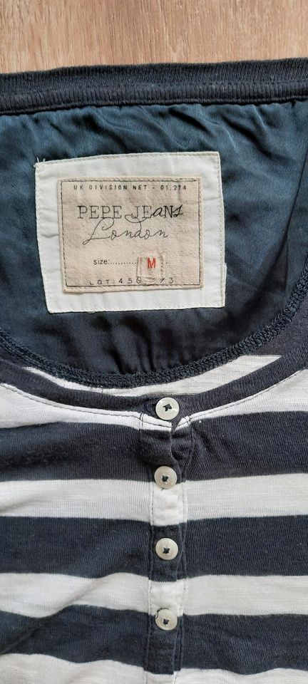 Pepe Jeans Langarmshirt Gr. M blau/weiß gestreift in Ortenburg