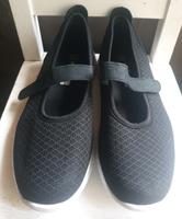 Schuhe Gr. 39 mit Klettverschluss "neu" Schleswig-Holstein - Neumünster Vorschau