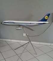 Airbus A300 Lufthansa 1:50 / 1:100 Boeing Flugzeug Modell Hessen - Volkmarsen Vorschau