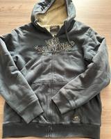 Warme Jacke Vans Gr. M blau mit Aufschrift gefüttert Nordrhein-Westfalen - Wenden Vorschau