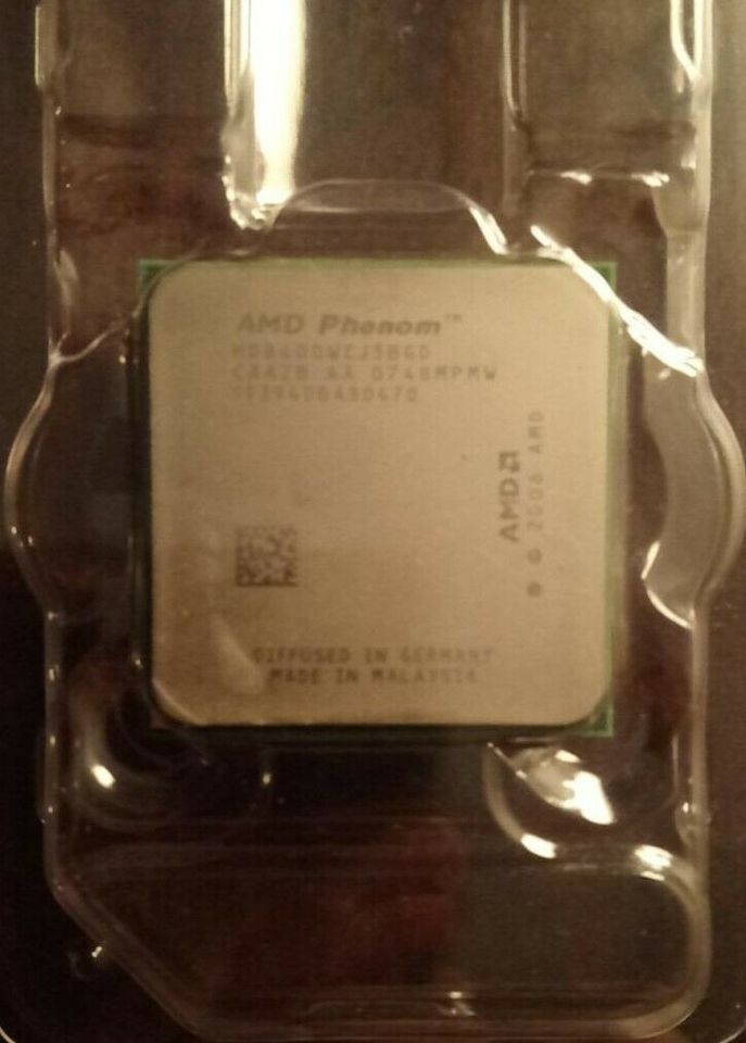 AMD Phenom X3 HD8400WCJ3BGD 2,1GhZ in Lichtenfels