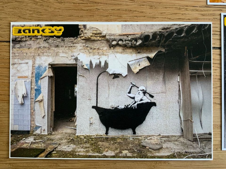 Banksy Ukraine FCK Set 7 Karten & 6 Briefmarken, Umschlag & Karte in Neunkirchen Siegerland