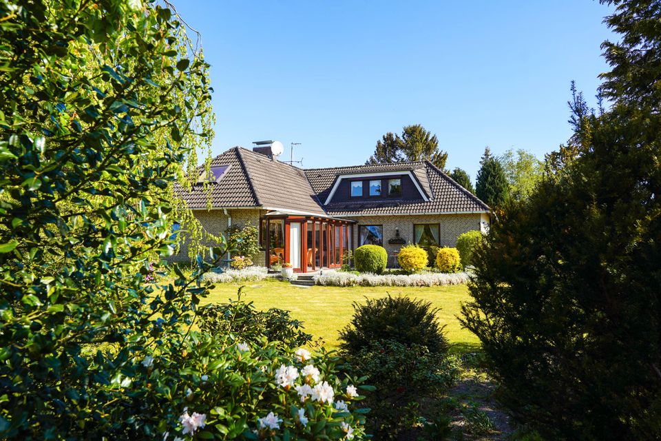 Großzügiges Einfamilienhaus auf Traumgrundstück in Loxstedt