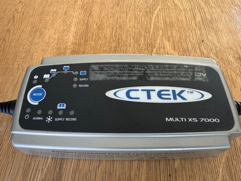 Ladegerät CTEK XS 7000 12V in Ahaus