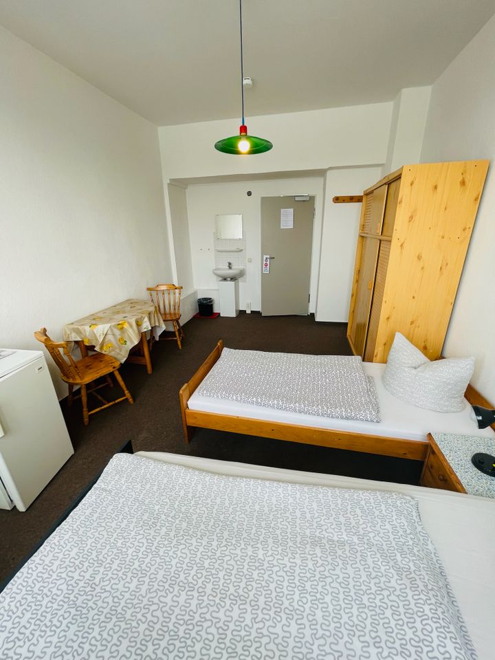 Mein Monteurzimmer zu günstigen Preisen / Zimmer in Erfurt Z314 in Stotternheim