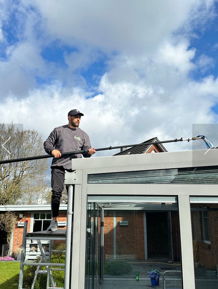 Wintergarten- und Terrassendachreinigung, Reinigung in Satrup