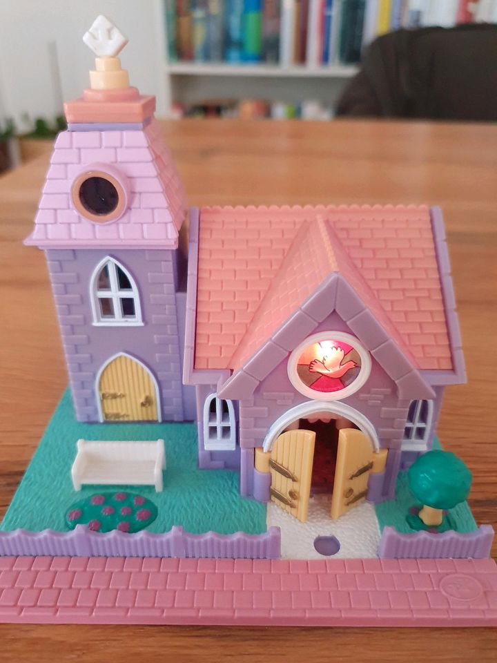 Polly Pocket Kirche Bluebird 1993 komplett in Essen