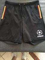 Sporthose Shorts Germany mit Taschen Gr. 158 schwarz Jungen Nordrhein-Westfalen - Linnich Vorschau