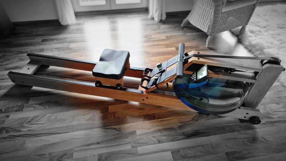 Water Rower Original in Kirsche + Monitor Rudergerät Waterrower in Oberding