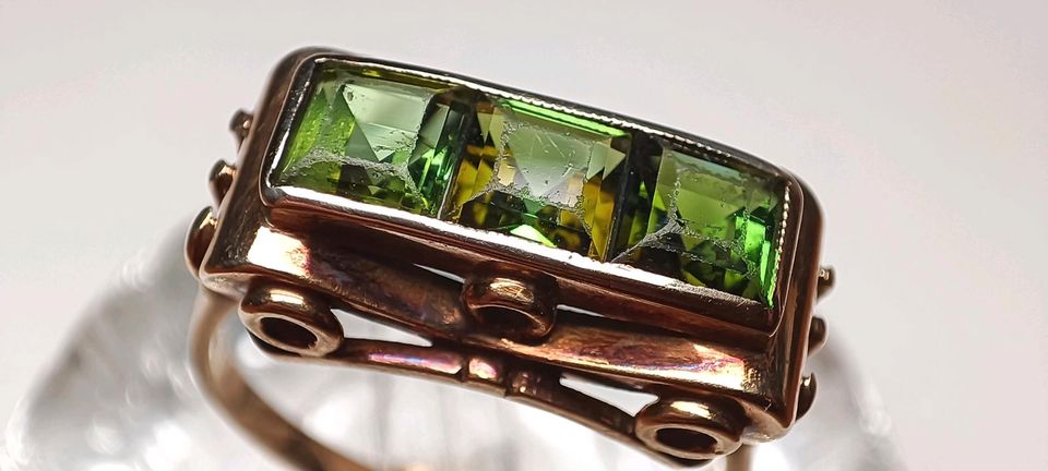 Antiker 585 Gold 14 k grüner Turmalin Jugendstil Trilogie Ring 57 in Reinstorf