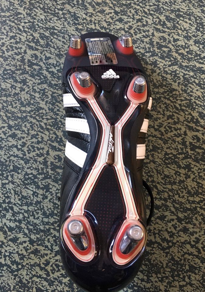 Adidas Adipure IV TRX Leder 40 2/3 Neu Fußballschuhe in Knetzgau