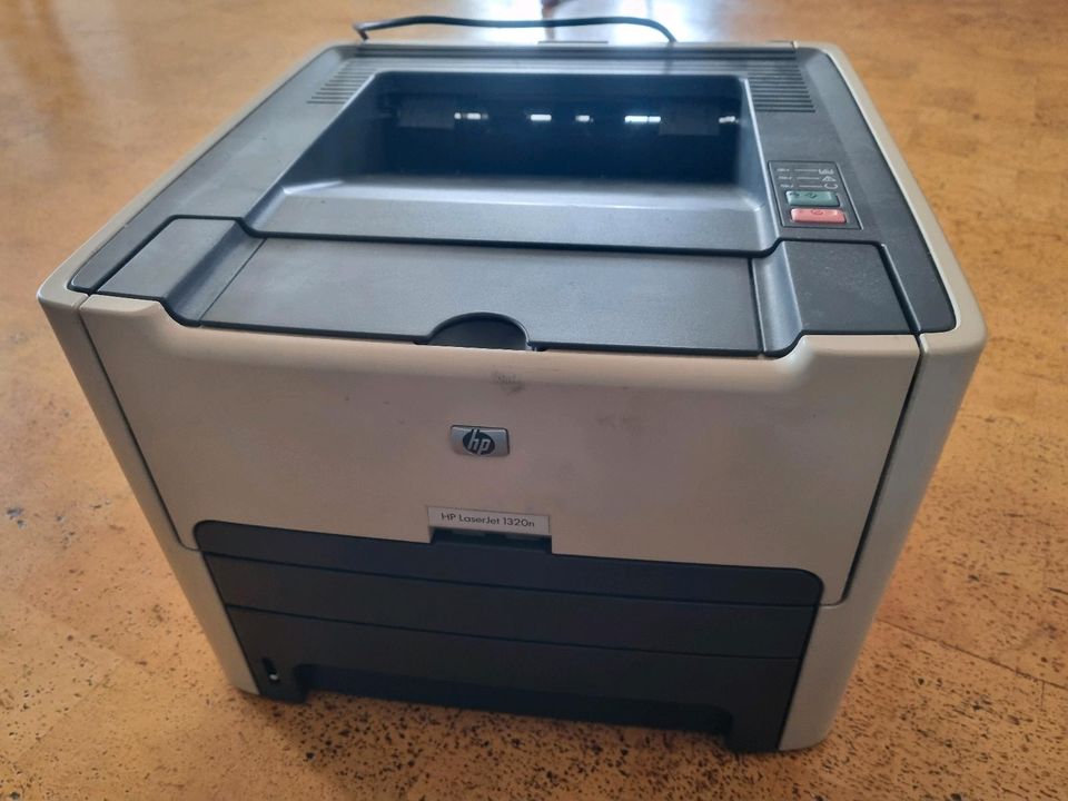 HP 1320on Laserdrucker s/w  USB in Winningen