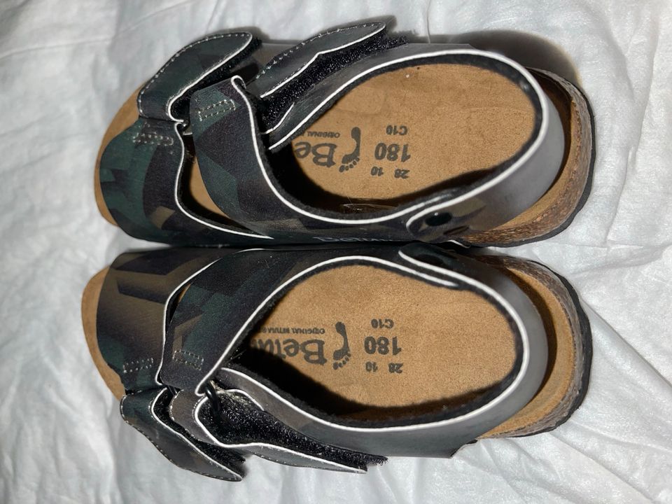 Birkenstock Betula Sandalen, grün, Größe 28, neu, ungetragen in Wasenbach