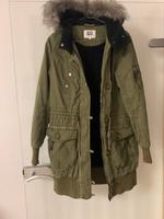 Vero Moda Parka mit Fell, Gr. M, gefüttert Bayern - Germering Vorschau