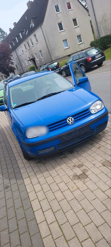 VW Golf 4 zu verkaufen in Detmold