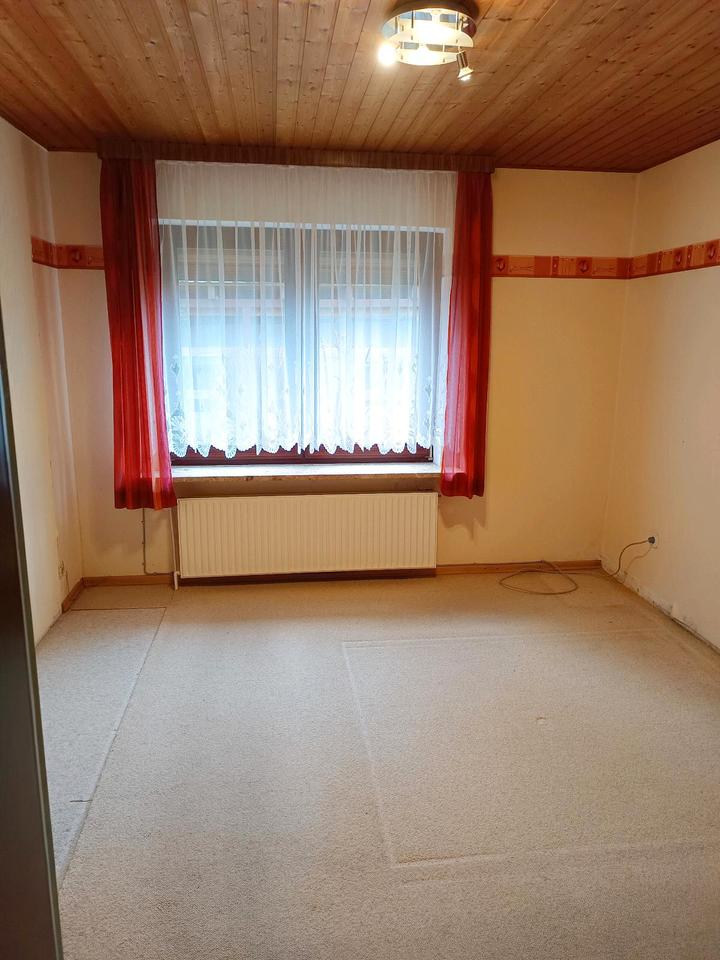 Von privat! In Heide freistehendes Einfamilienhaus 6 Zimmer in Heide