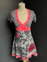 Grau pink damen Kleid von Desigual grosse M Nordrhein-Westfalen - Bocholt Vorschau