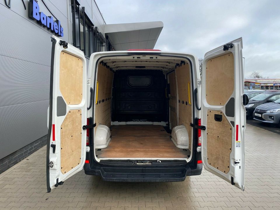 Volkswagen Crafter Kasten Kasten 30 mittell. 2. Sitzer in Sögel