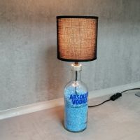 Einzigartige Tischlampe aus Absolut Flasche zu verkaufen! Leipzig - Knautkleeberg-Knauthain Vorschau