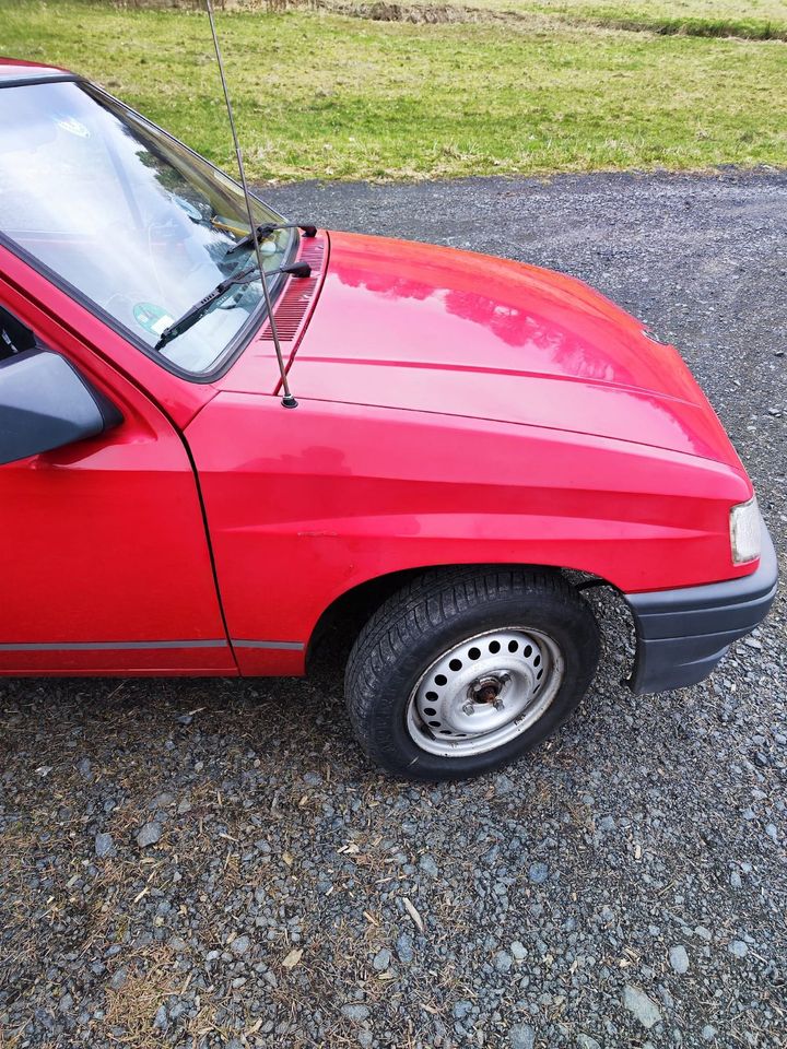 Opel Corsa A Bj.´90 1.2l in Herborn