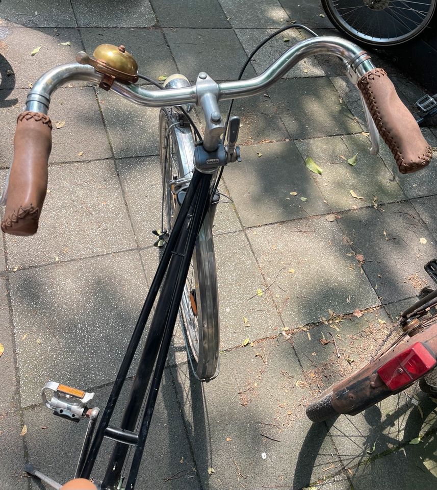 Original Fahrrad aus den 80er Jahren, 28 Zoll in Köln
