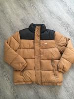 Fila Winter Jacke gesteppt Steppjacke braun 90er Retro Gr. M Sachsen - Coswig Vorschau