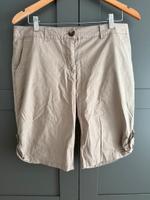 bonprix Cargo-Shorts beige, Gr. 40 - selten getragen Frankfurt am Main - Kalbach-Riedberg Vorschau