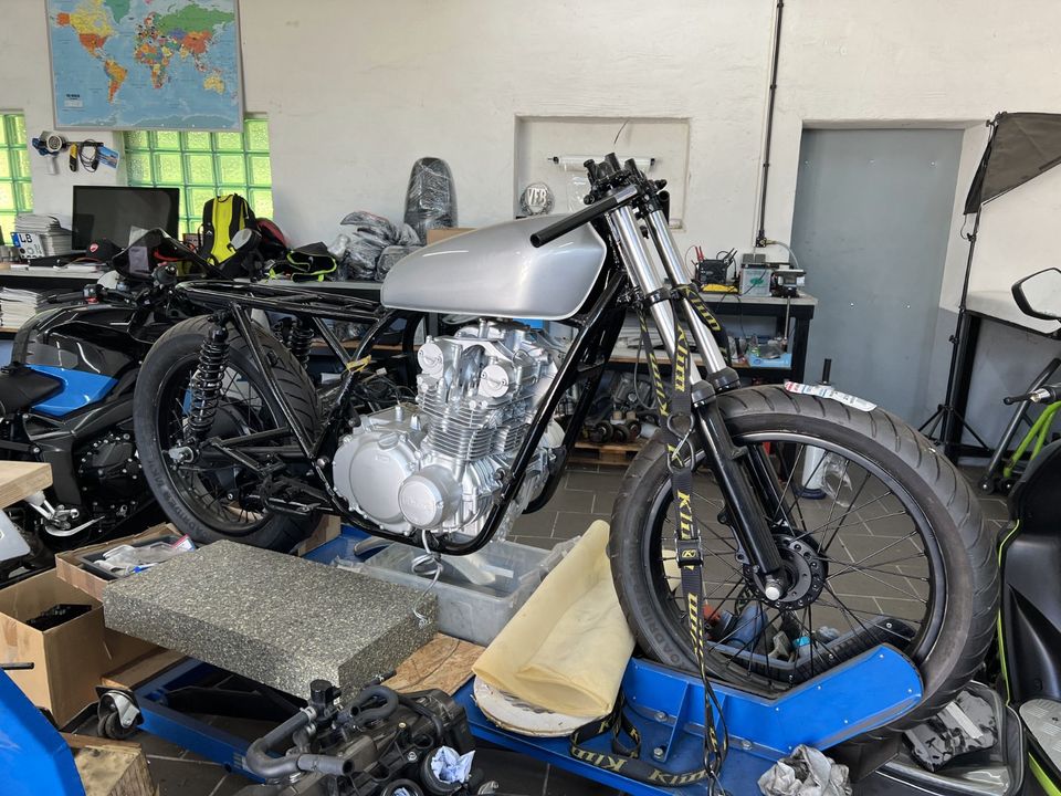 Suzuki GS 550 Cafe Racer Projekt in Klipphausen