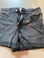 Shorts, Jeans, kurz, schwarz,H&M Gr 36 Brandenburg - Ferch Vorschau