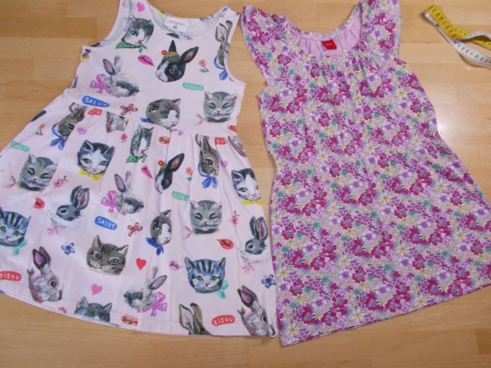 2tlg. neuw HELLO KITTY Badeanzug+ roter Bikini, beides Gr. 98 104 in Dieburg