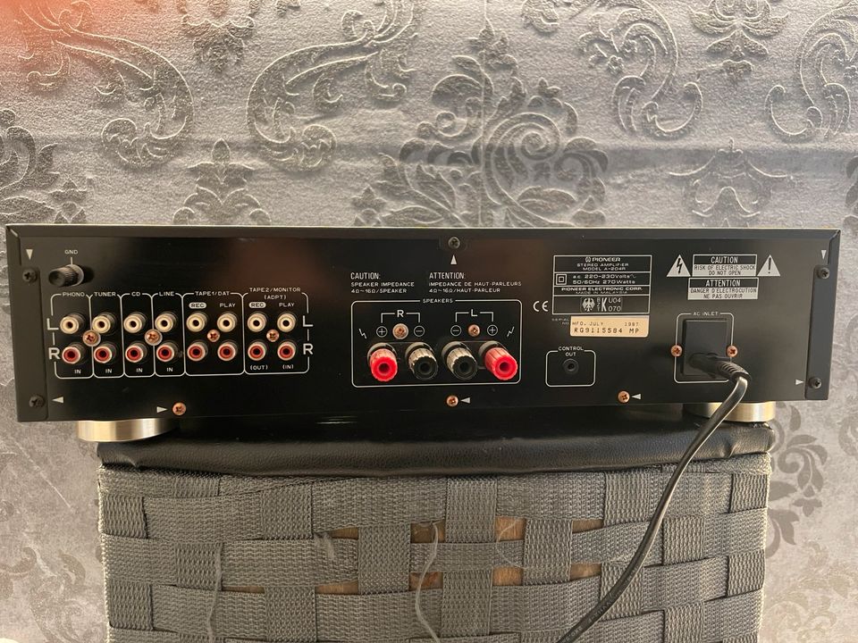 Pioneer A-204R Stereo Amplifier HiFi Verstärker Sound Audio A204R in Berlin