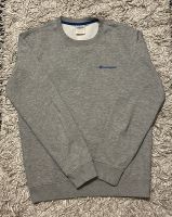 Champion Pullover Sweater grau - Gr.M Nordrhein-Westfalen - Neuss Vorschau