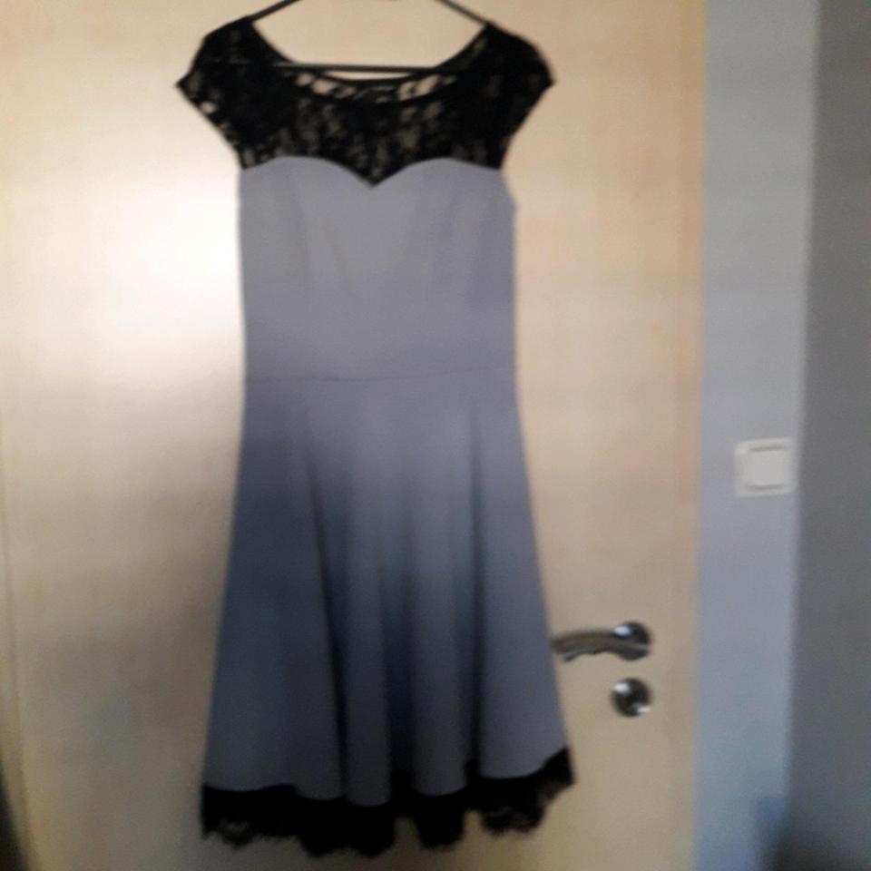 Kleid für Abschlussball, Jugendweihe, Konfirmation, in Themar