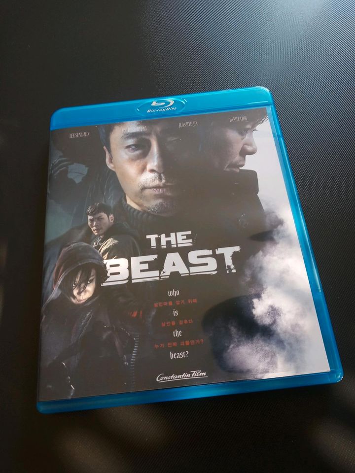 Blu-ray Dvd The Beast Who is the Beast? in Groß-Zimmern