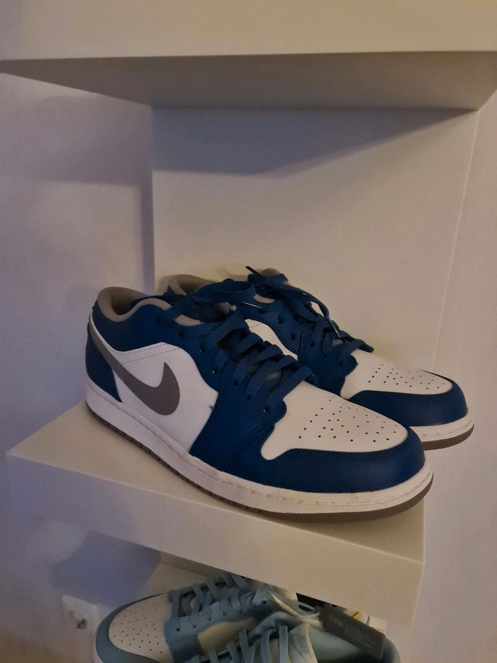 Jordan 1 Low Blau Grau in Augustdorf