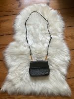 Fendi Vintage Handtasche 70-80 Jahre !!!ab 2.6 im Urlaub!!! Berlin - Treptow Vorschau